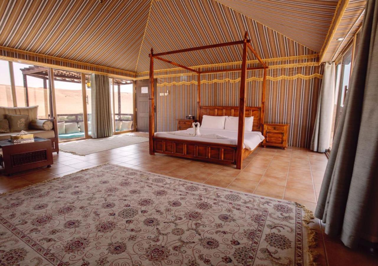 Thousand Nights Camp Hotel Shāhiq Eksteriør billede