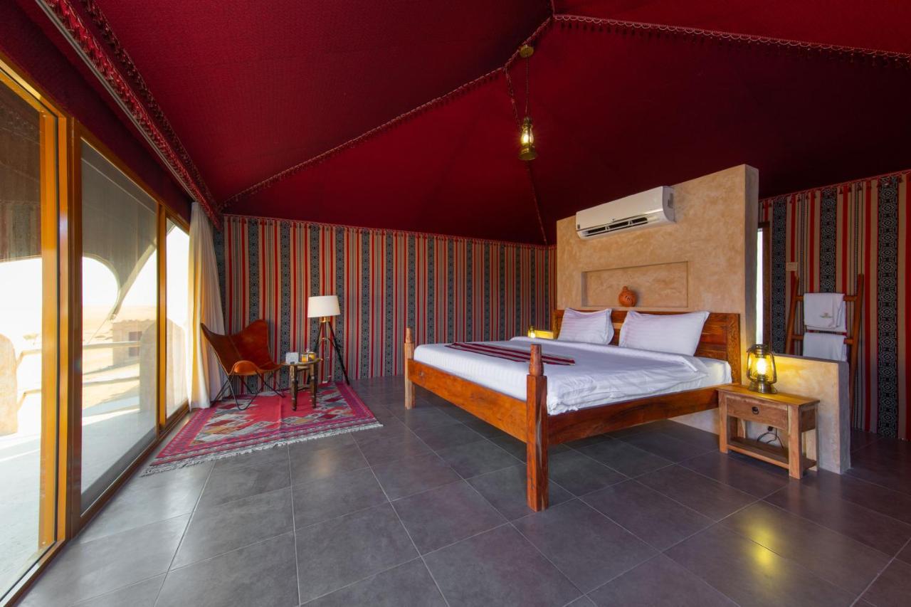 Thousand Nights Camp Hotel Shāhiq Eksteriør billede