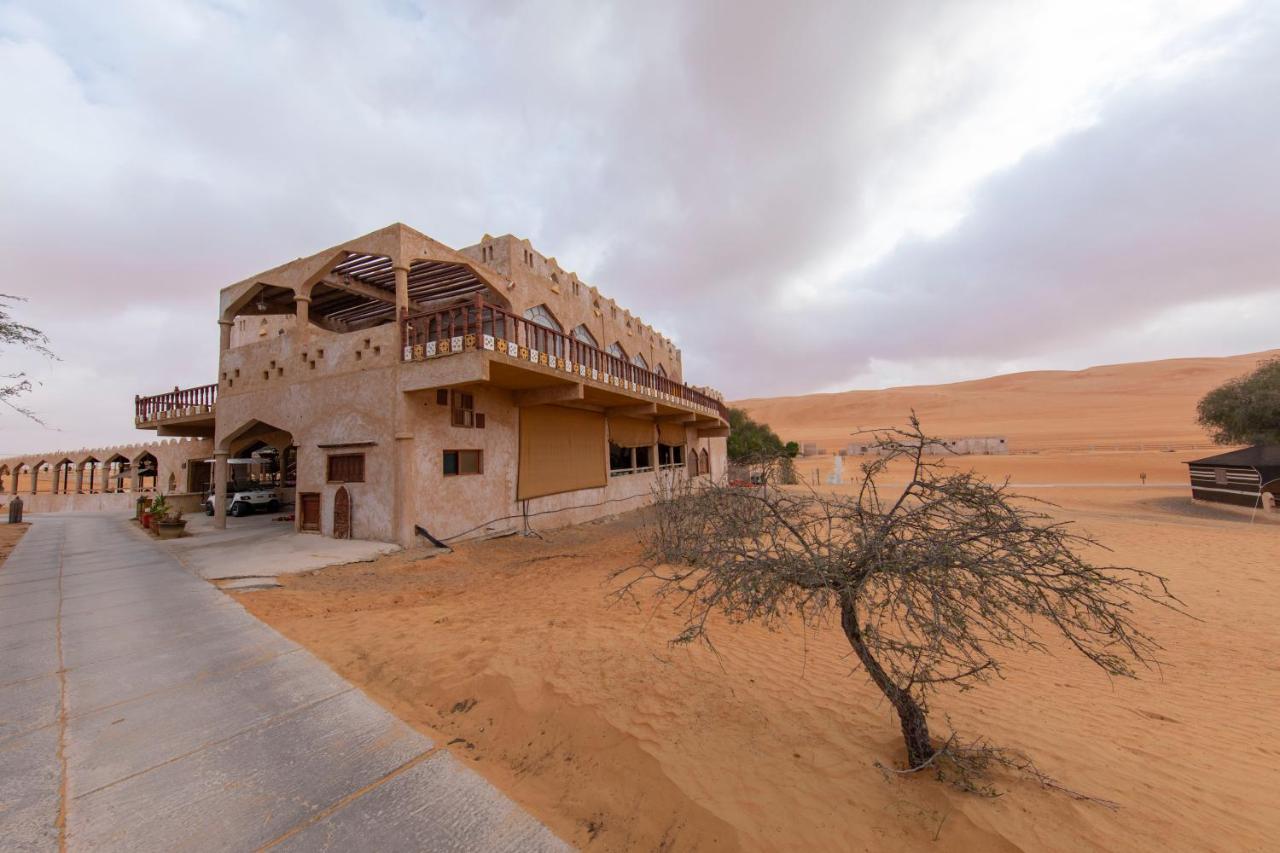 Thousand Nights Camp Hotel Shāhiq Eksteriør billede